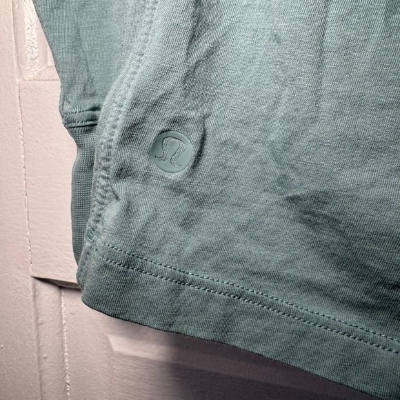 Lululemon Long Sleeve Shirt - Picture 4 of 4